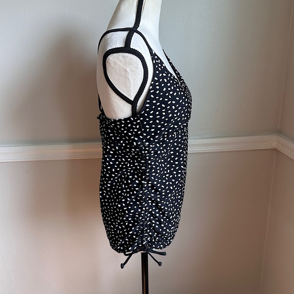 3/$20💥 a.n.a. Tankini Swimsuit Top Padded Polka Dot Tummy Control NWT - Picture 5 of 14